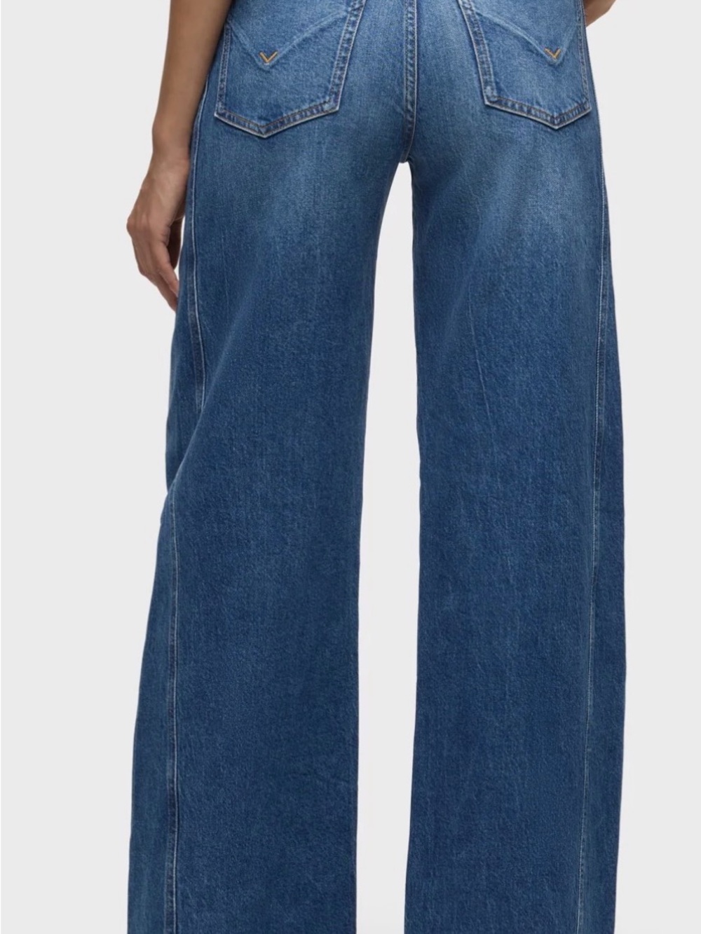 Hudson Jeans Wide-Leg Jeans in Glee Blue - Picture 3 of 6